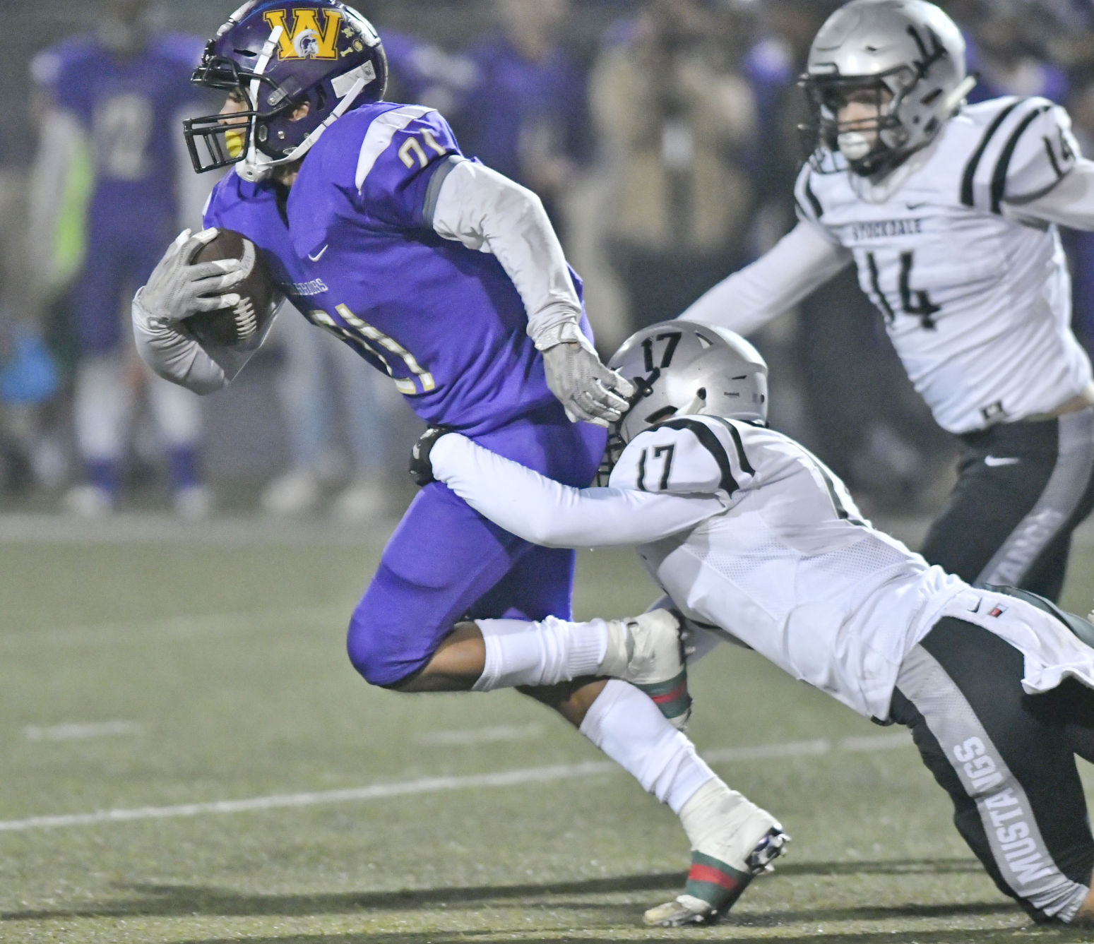 111618 Stockdale Righetti football 26.jpg